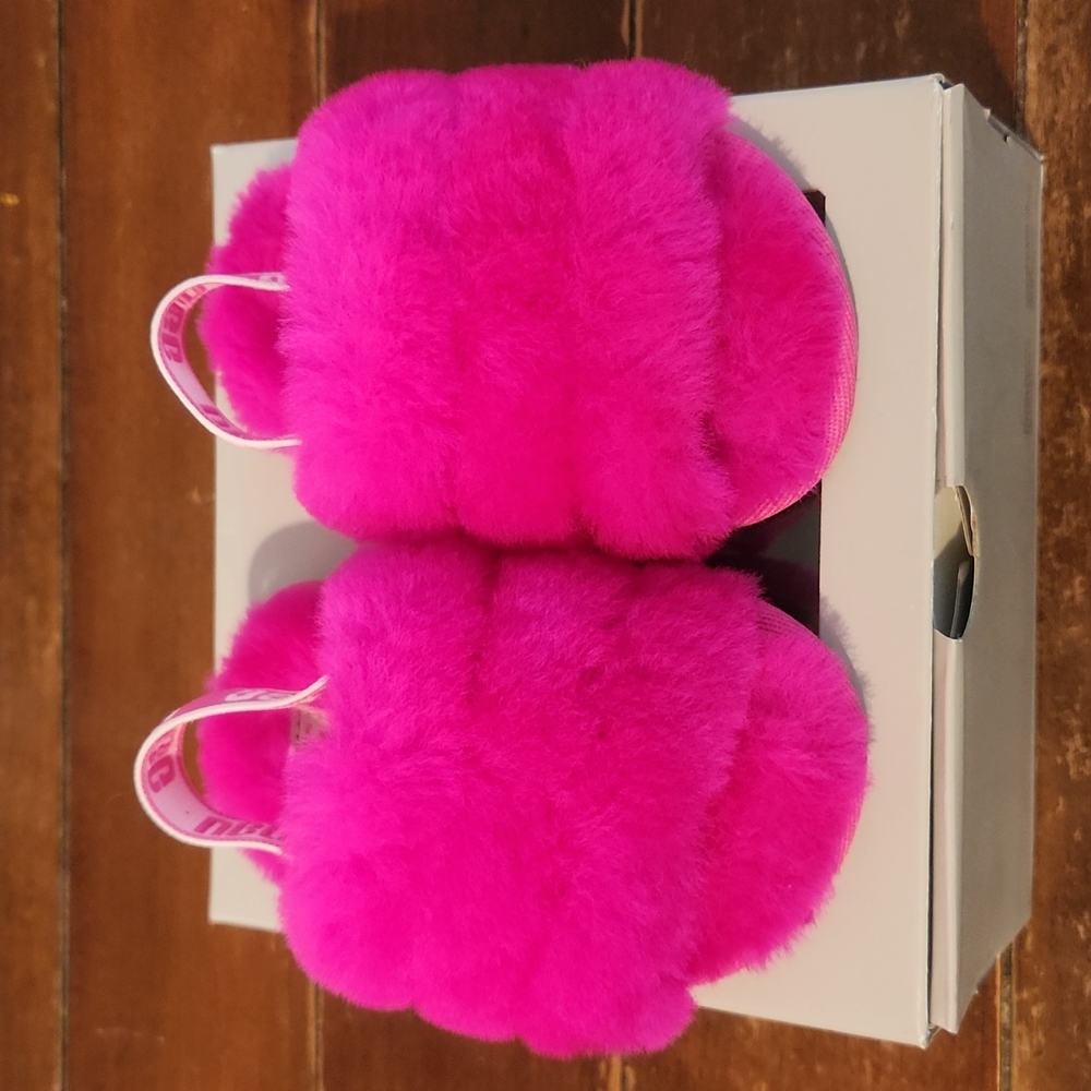 Baby Ugg slides